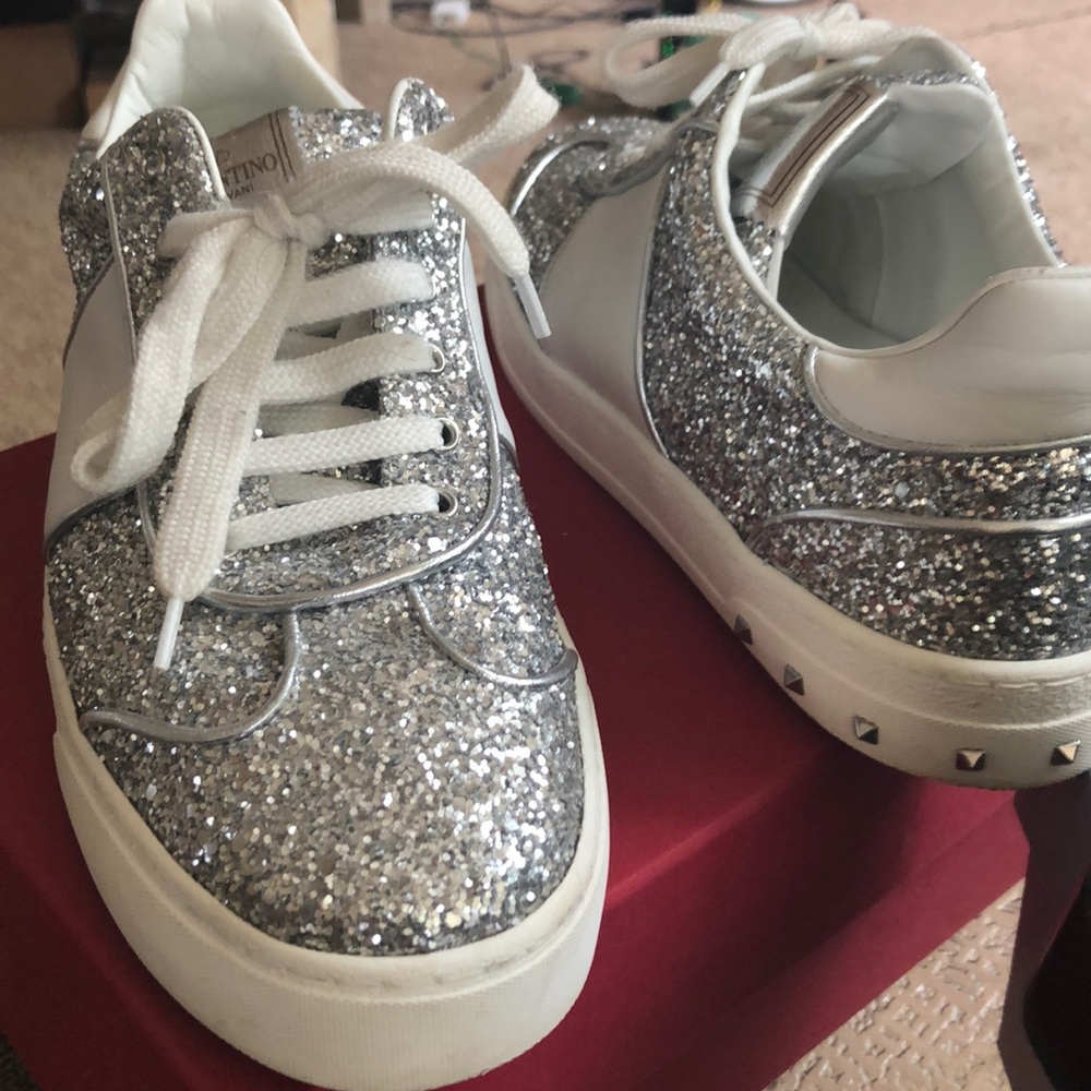 Shoes - Picture 2 of 5